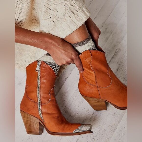 New Free People Brayden Western Boots - Picture 6 of 16